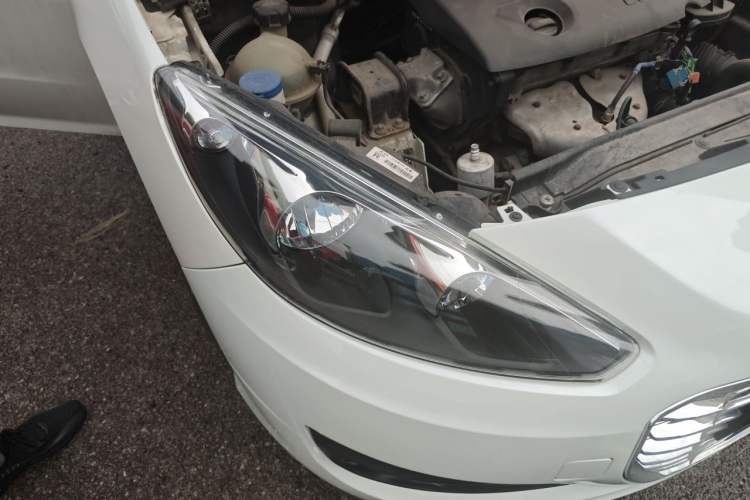 Used Peugeot 308 2014 Enjoyment Edition Classic 1.6L Automatic Fashion Model Right Front Headlight
