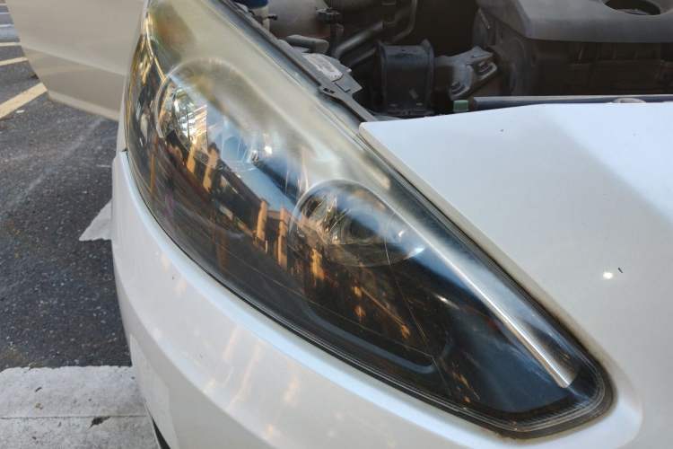 Used Peugeot 308 2014 Enjoy Edition Classic 1.6L Automatic Premium Model Right Front Headlight