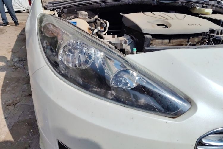 Used Peugeot 308 2014 Enjoy Edition Classic 1.6L Automatic Premium Model Right Front Headlight
