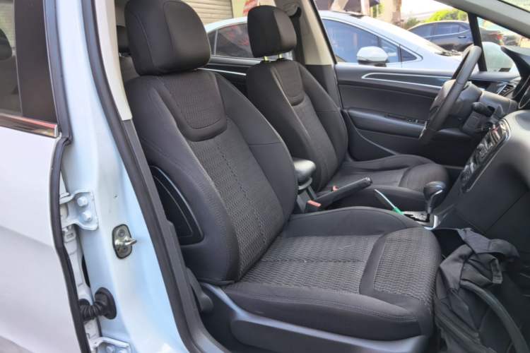 Used Peugeot 308 2014 Enjoyment Edition Classic 1.6L Automatic Fashion Model Right Front Seat