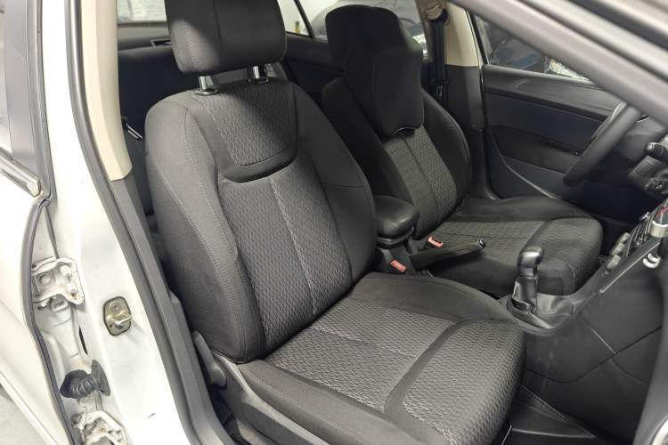 Used Peugeot 308 2014 Enjoy Edition Classic 1.6L Manual YouShang Model Right Front Seat