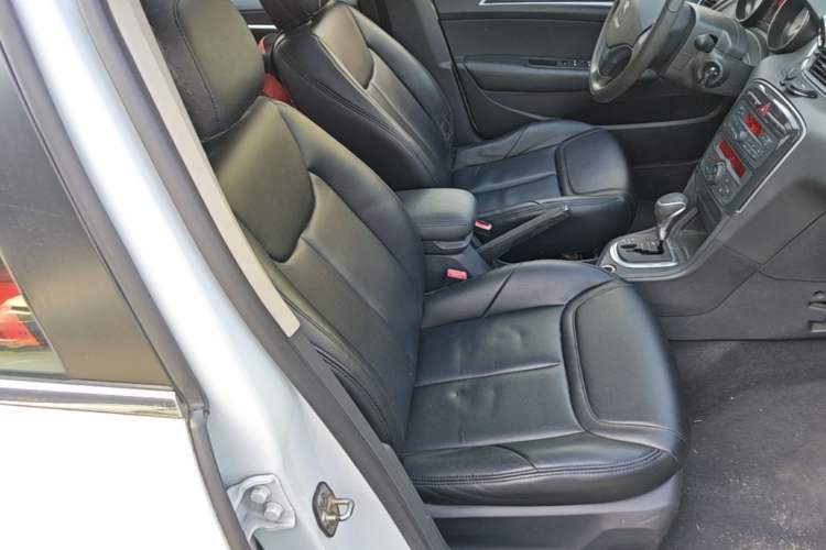 Used Peugeot 308 2014 Enjoyment Edition Classic 1.6L Automatic Fashion Model Right Front Seat