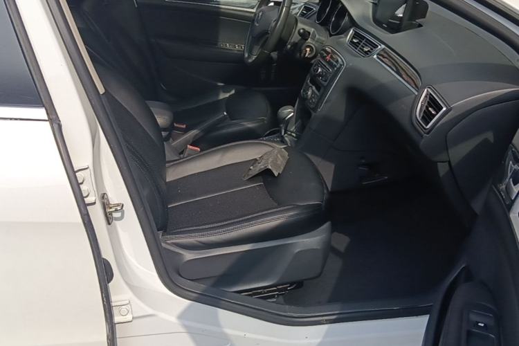 Used Peugeot 308 2014 Enjoyment Edition Classic 1.6L Automatic Fashion Model Right Front Seat