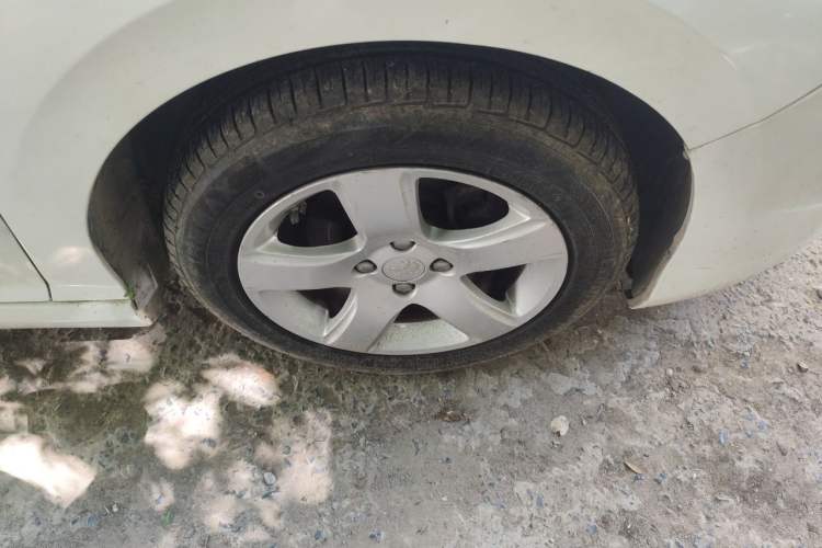 Used Peugeot 308 2014 Enjoy Edition Classic 1.6L Manual YouShang Model Right Front Wheel Hub