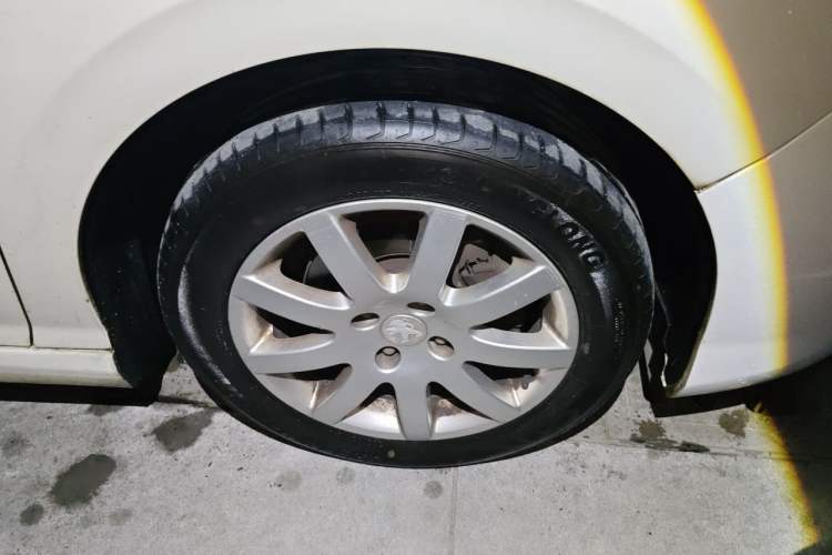 Used Peugeot 308 2014 Enjoy Edition Classic 1.6L Automatic Premium Model Right Front Wheel Hub