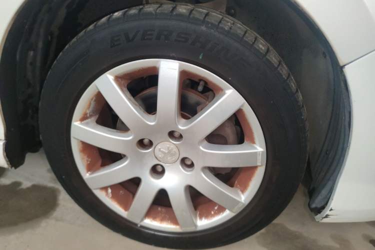 Used Peugeot 308 2014 Enjoy Edition Classic 1.6L Manual YouShang Model Right Front Wheel Hub