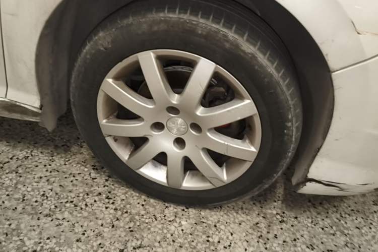 Used Peugeot 308 2014 Enjoy Edition Classic 1.6L Manual YouShang Model Right Front Wheel Hub