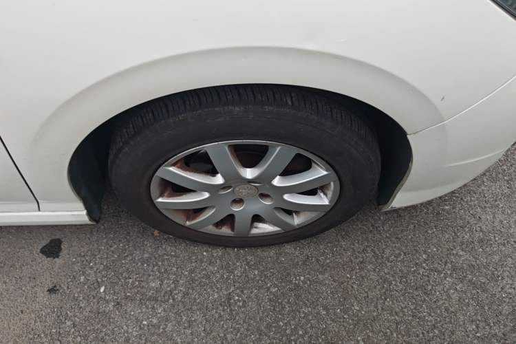Used Peugeot 308 2014 Enjoy Edition Classic 1.6L Automatic Premium Model Right Front Wheel Hub