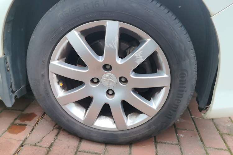 Used Peugeot 308 2014 Enjoy Edition Classic 1.6L Manual YouShang Model Right Front Wheel Hub