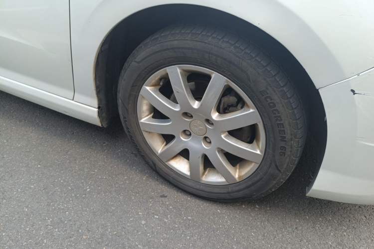 Used Peugeot 308 2014 Enjoy Edition Classic 1.6L Manual YouShang Model Right Front Wheel Hub