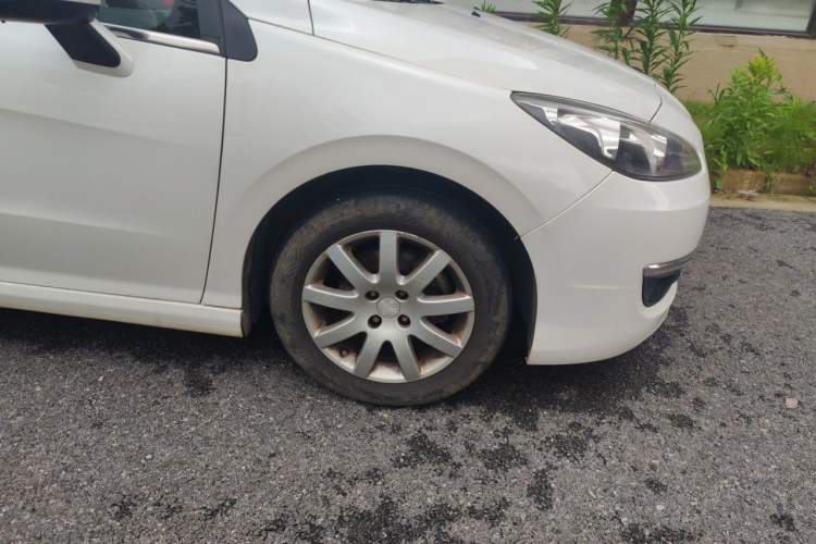 Used Peugeot 308 2014 Enjoy Edition Classic 1.6L Automatic Premium Model Right Front Wheel Hub