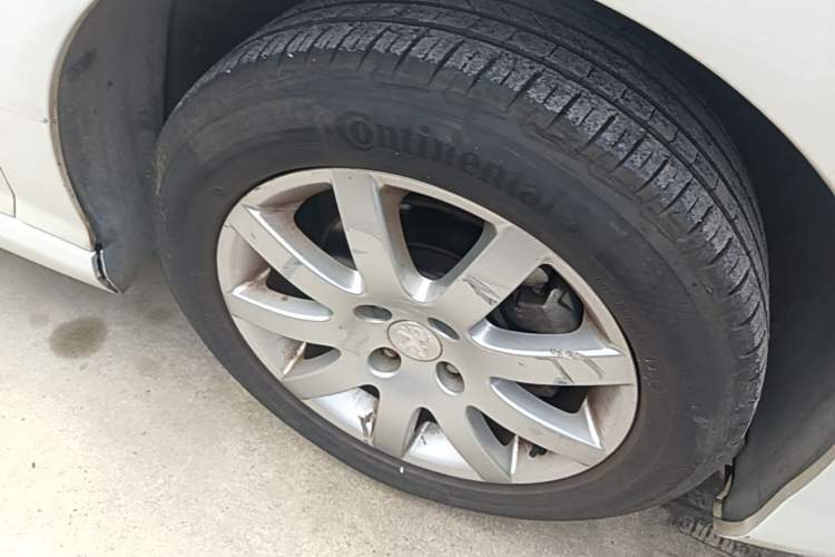 Used Peugeot 308 2014 Enjoy Edition Classic 1.6L Manual YouShang Model Right Front Wheel Hub