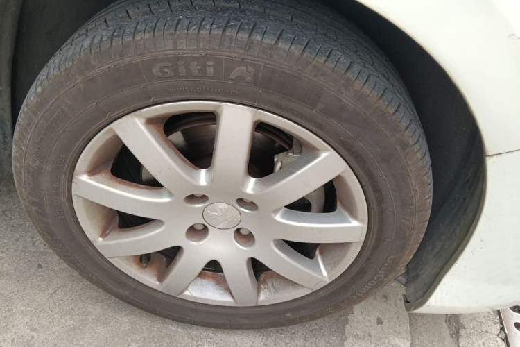 Used Peugeot 308 2014 Enjoy Edition Classic 1.6L Manual YouShang Model Right Front Wheel Hub
