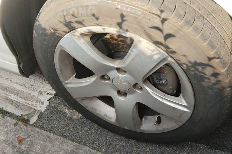 Used Peugeot 308 2014 Enjoy Edition Classic 1.6L Automatic Premium Model Right Front Wheel Hub