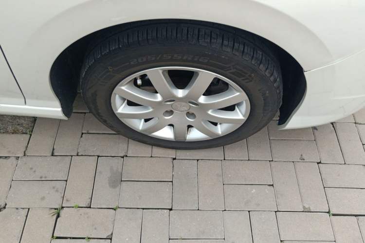 Used Peugeot 308 2014 Enjoy Edition Classic 1.6L Manual Fashion Model Right Front Wheel Hub