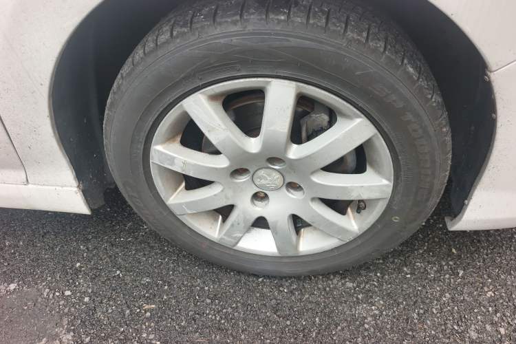 Used Peugeot 308 2014 Enjoy Edition Classic 1.6L Manual Fashion Model Right Front Wheel Hub