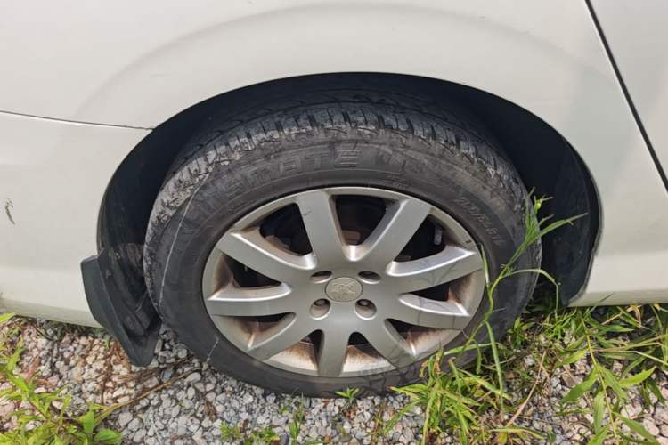 Used Peugeot 308 2014 Enjoy Edition Classic 1.6L Manual YouShang Model Right Front Wheel Hub