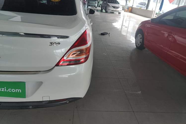Used Peugeot 308 2014 Enjoy Edition Classic 1.6L Automatic Premium Model Right Rear Taillight