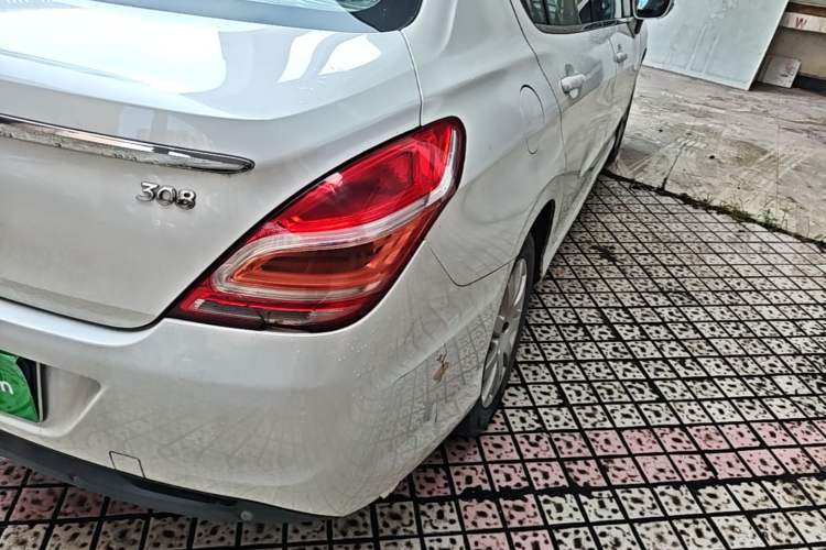 Used Peugeot 308 2014 Enjoy Edition Classic 1.6L Automatic Premium Model Right Rear Taillight