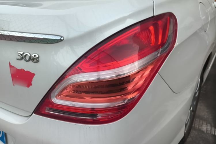 Used Peugeot 308 2014 Enjoy Edition Classic 1.6L Manual YouShang Model Right Rear Taillight