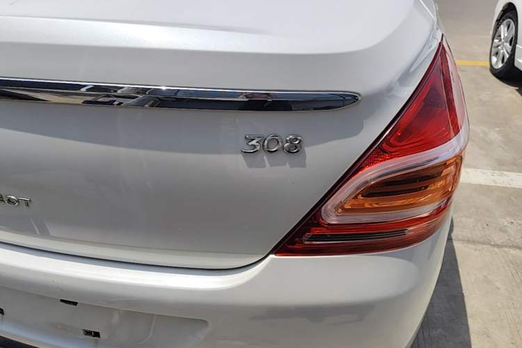 Used Peugeot 308 2014 Enjoy Edition Classic 1.6L Automatic Premium Model Right Rear Taillight