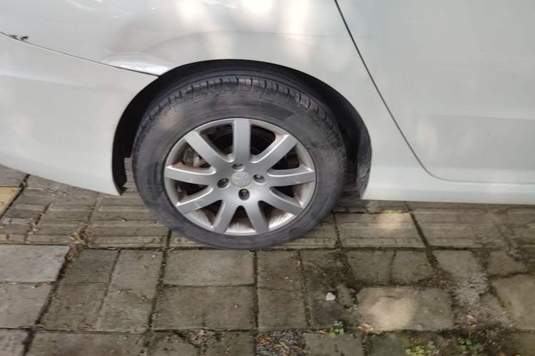 Used Peugeot 308 2014 Enjoy Edition Classic 1.6L Manual YouShang Model Right Rear Wheel Hub