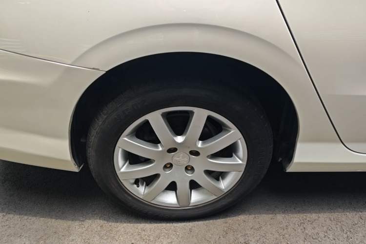 Used Peugeot 308 2014 Enjoy Edition Classic 1.6L Automatic Premium Model Right Rear Wheel Hub