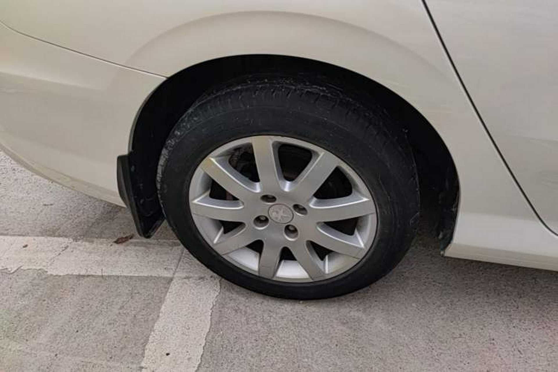 Used Peugeot 308 2014 Enjoy Edition Classic 1.6L Manual YouShang Model Right Rear Wheel Hub