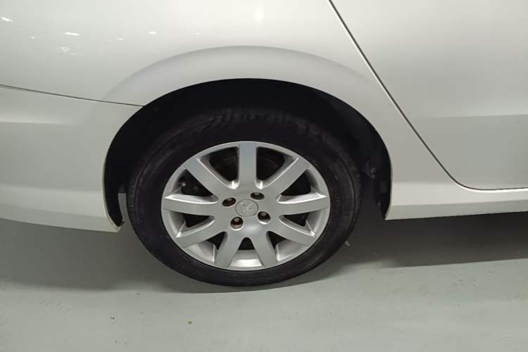 Used Peugeot 308 2014 Enjoy Edition Classic 1.6L Manual YouShang Model Right Rear Wheel Hub