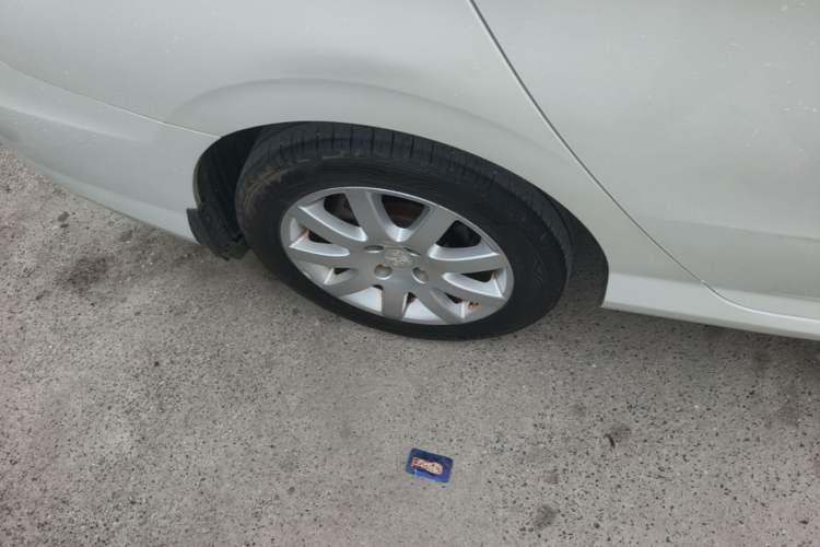 Used Peugeot 308 2014 Enjoyment Edition Classic 1.6L Automatic Fashion Model Right Rear Wheel Hub