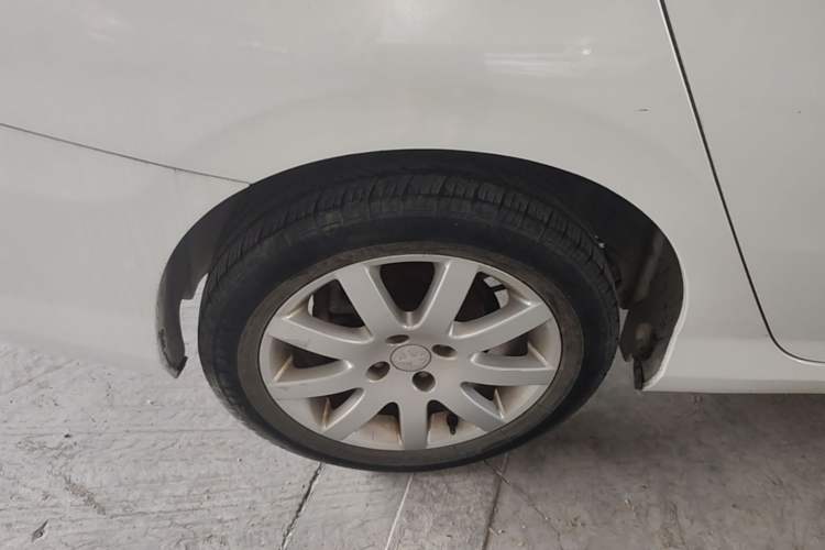 Used Peugeot 308 2014 Enjoy Edition Classic 1.6L Manual YouShang Model Right Rear Wheel Hub