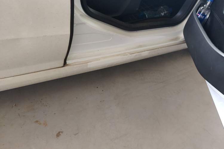 Used Peugeot 308 2014 Enjoy Edition Classic 1.6L Automatic Premium Model Right Side Sill
