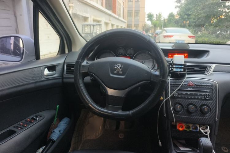 Used Peugeot 308 2014 Enjoy Edition Classic 1.6L Manual YouShang Model Steering Wheel