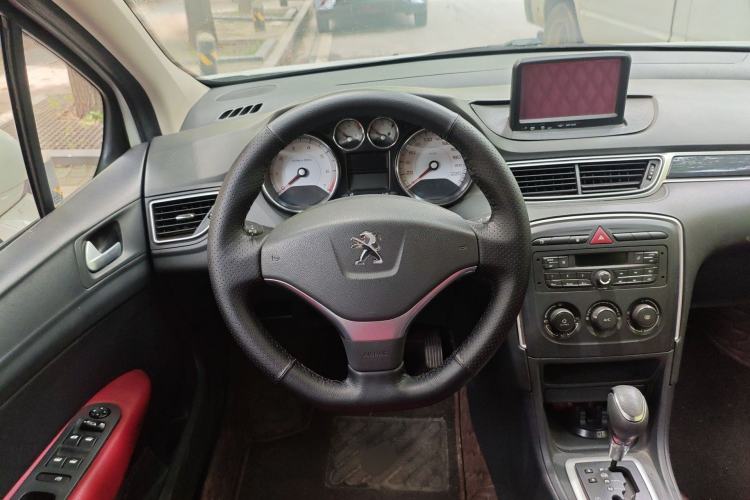 Used Peugeot 308 2014 Enjoy Edition Classic 1.6L Automatic Premium Model Steering Wheel