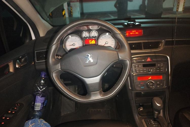 Used Peugeot 308 2014 Enjoyment Edition Classic 1.6L Automatic Fashion Model Steering Wheel