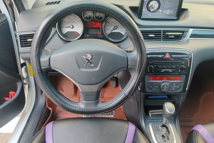 Used Peugeot 308 2014 Enjoy Edition Classic 1.6L Automatic Premium Model Steering Wheel