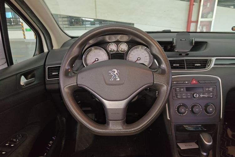 Used Peugeot 308 2014 Enjoyment Edition Classic 1.6L Automatic Fashion Model Steering Wheel