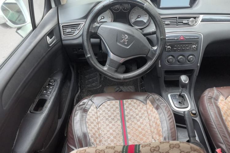 Used Peugeot 308 2014 Enjoy Edition Classic 1.6L Automatic Premium Model Steering Wheel