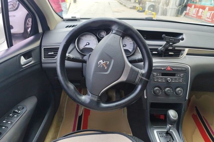 Used Peugeot 308 2014 Enjoy Edition Classic 1.6L Automatic Premium Model Steering Wheel