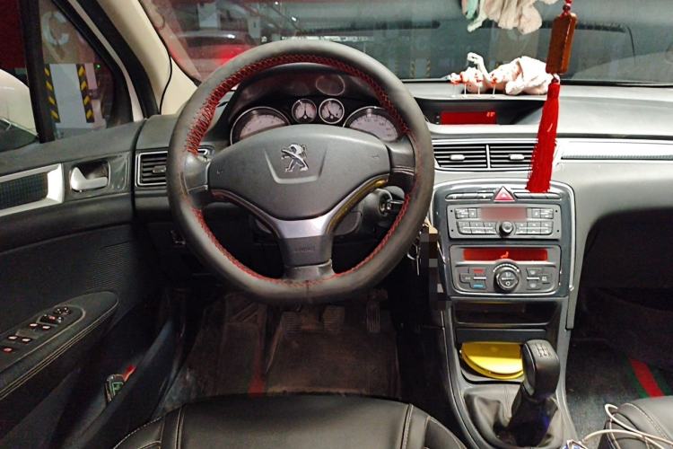 Used Peugeot 308 2014 Enjoy Edition Classic 1.6L Manual Fashion Model Steering Wheel