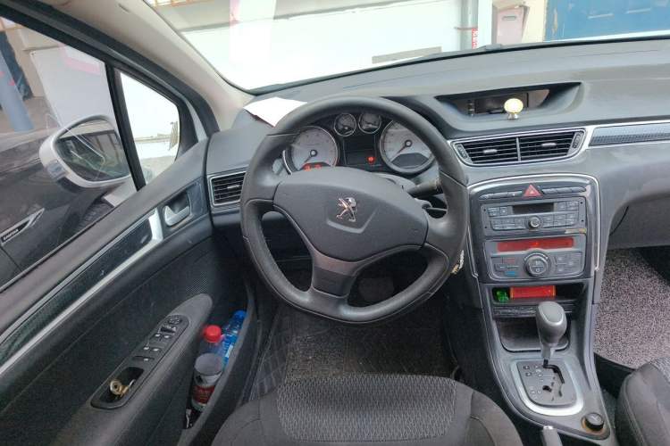 Used Peugeot 308 2014 Enjoyment Edition Classic 1.6L Automatic Fashion Model Steering Wheel