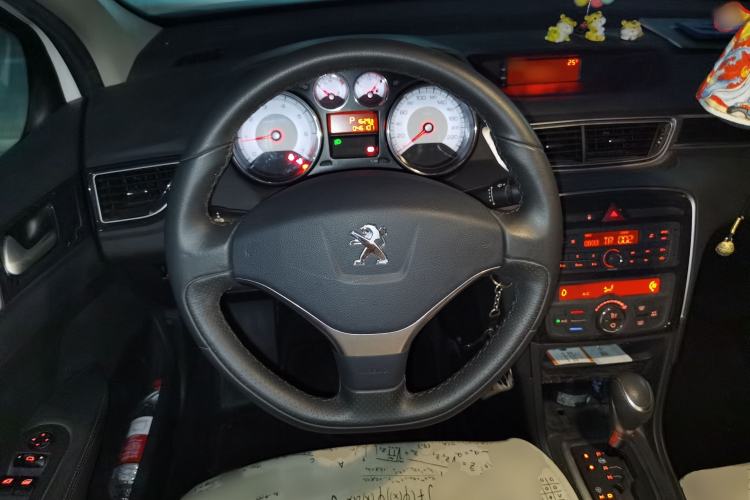 Used Peugeot 308 2014 Enjoyment Edition Classic 1.6L Automatic Fashion Model Steering Wheel