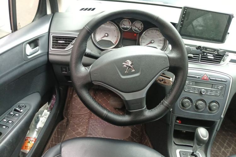 Used Peugeot 308 2014 Enjoy Edition Classic 1.6L Automatic Premium Model Steering Wheel