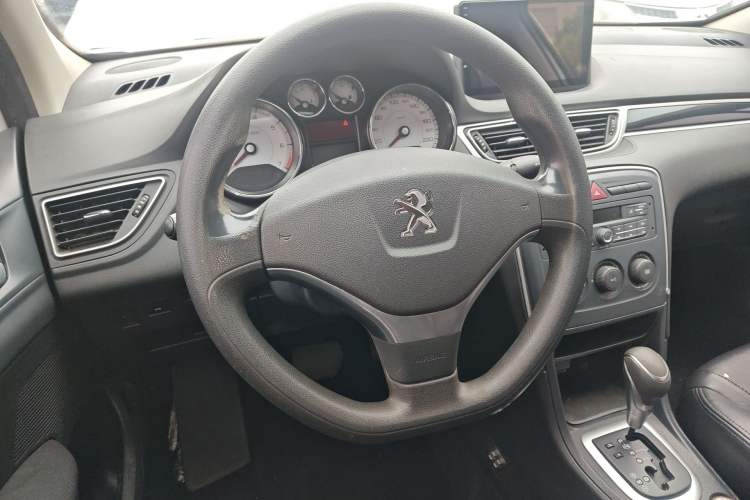 Used Peugeot 308 2014 Enjoy Edition Classic 1.6L Automatic Premium Model Steering Wheel