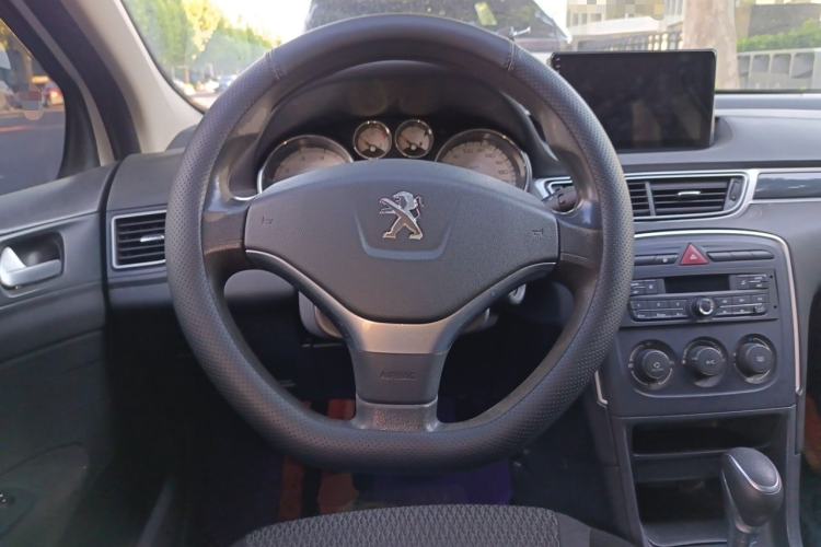 Used Peugeot 308 2014 Enjoy Edition Classic 1.6L Automatic Premium Model Steering Wheel