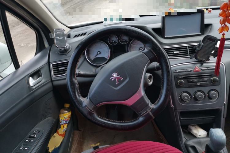 Used Peugeot 308 2014 Enjoy Edition Classic 1.6L Manual YouShang Model Steering Wheel