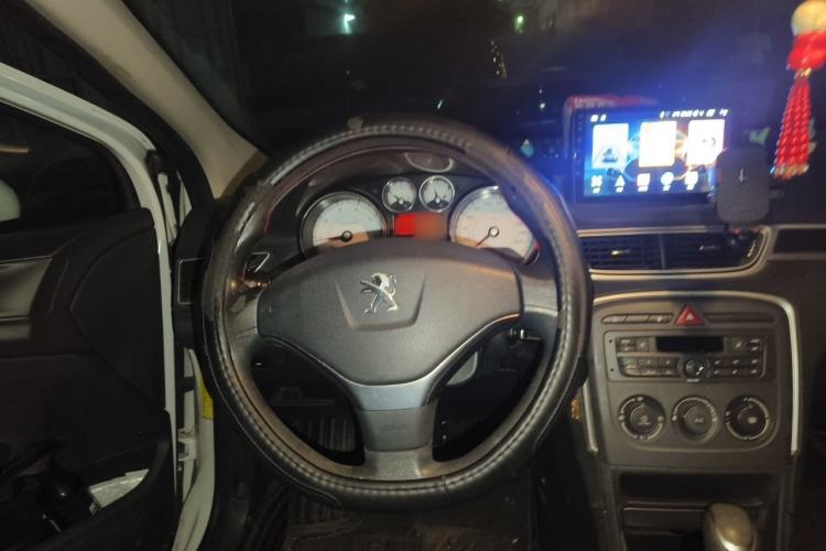 Used Peugeot 308 2014 Enjoy Edition Classic 1.6L Automatic Premium Model Steering Wheel