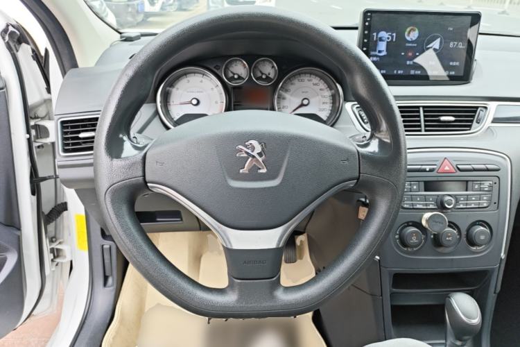 Used Peugeot 308 2014 Enjoy Edition Classic 1.6L Automatic Premium Model Steering Wheel