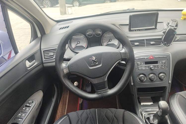 Used Peugeot 308 2014 Enjoy Edition Classic 1.6L Manual Fashion Model Steering Wheel