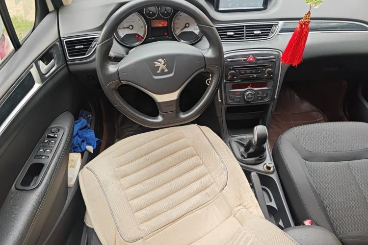Used Peugeot 308 2014 Enjoy Edition Classic 1.6L Manual Fashion Model Steering Wheel